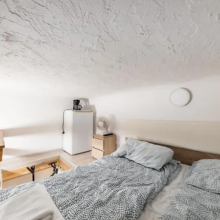 Micro 2,5 Qm - Najmniejsze Swiata 2,5 Mkw *