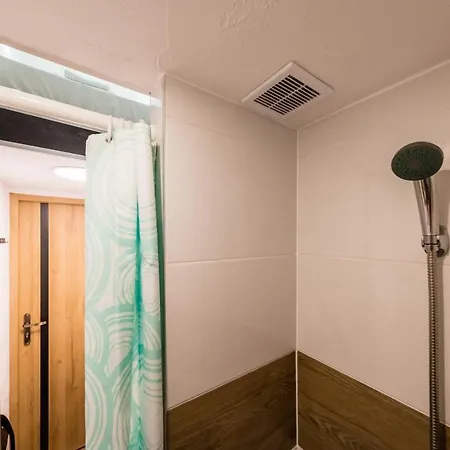 Micro 2,5 Qm - Najmniejsze Swiata 2,5 Mkw